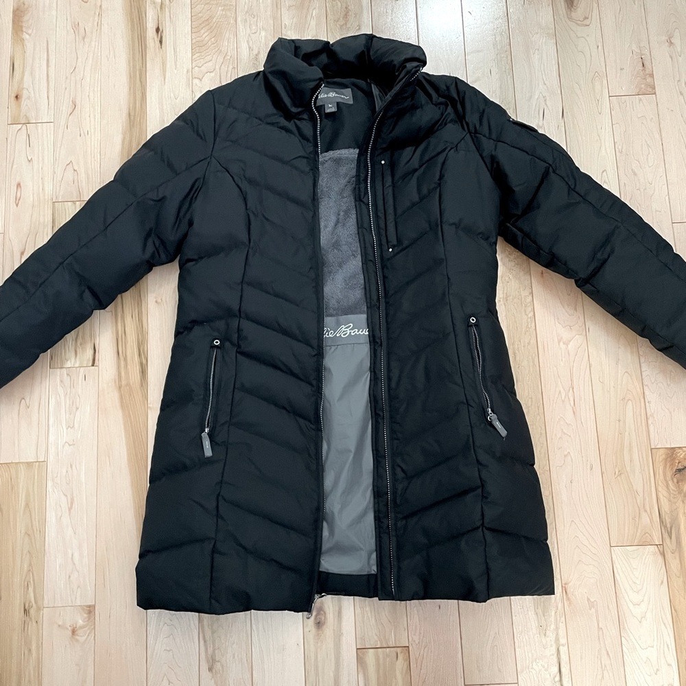 Black winter jacket - Picture 1 of 5